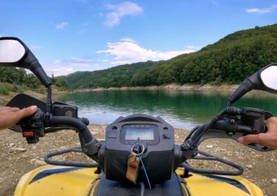 glamping nelle marche, dormire in botte, notte in botte, esperienze da regalare